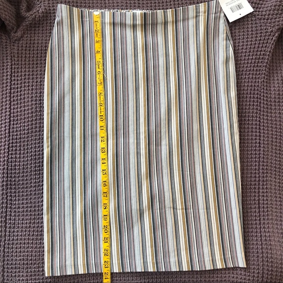NWT 89th and Madison Pencil Skirt - Picture 6 of 8